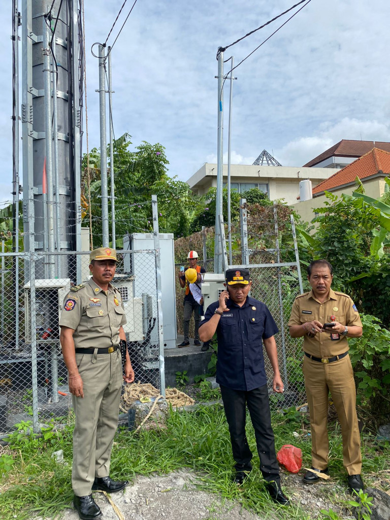 Satpol PP Badung Mulai Lakukan Pembongkaran Tower Bodong Tahap II, Hari Pertama Sasar Wilayah Kuta Utara
